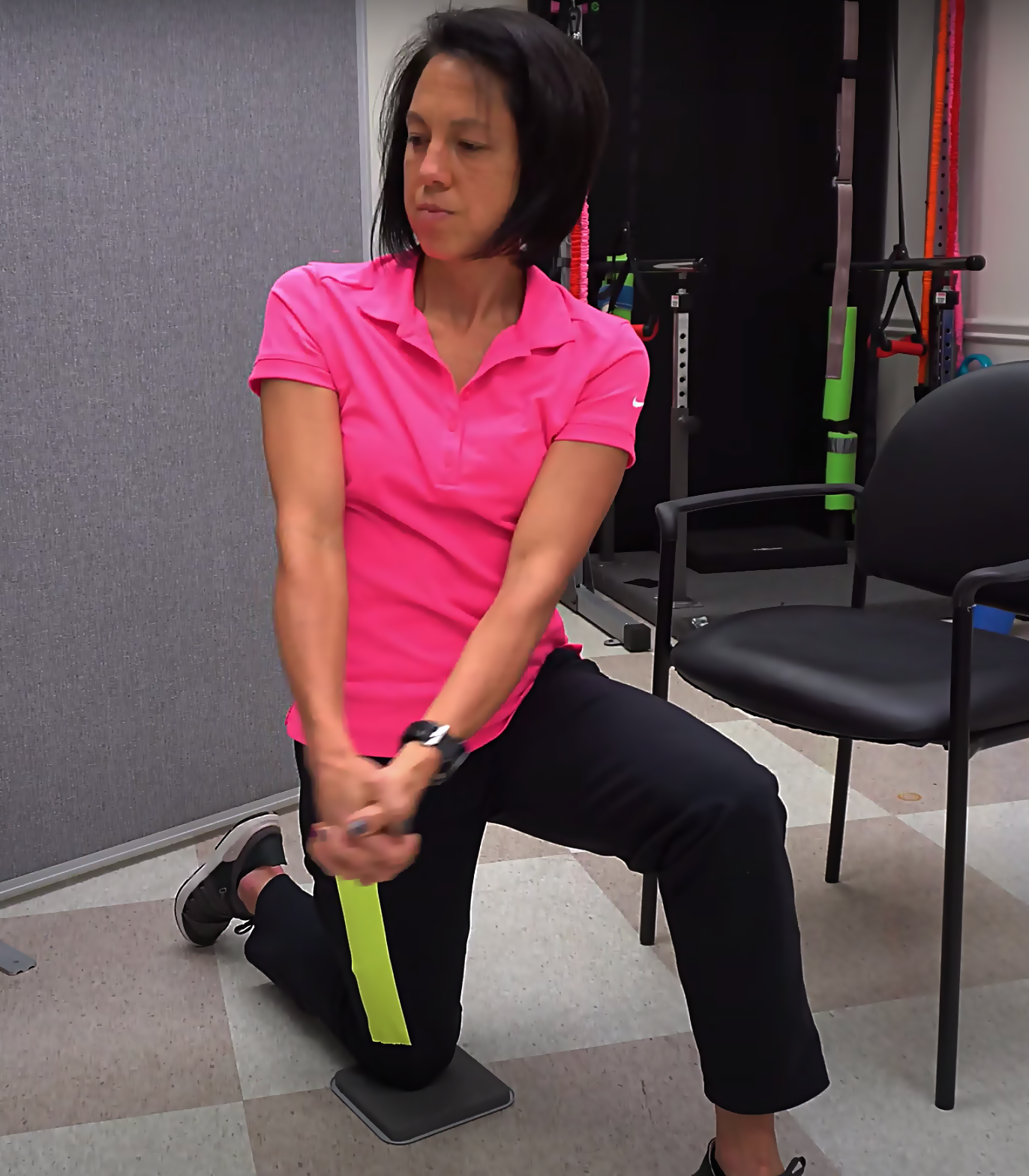 image of half kneeling with diagonal arm movement