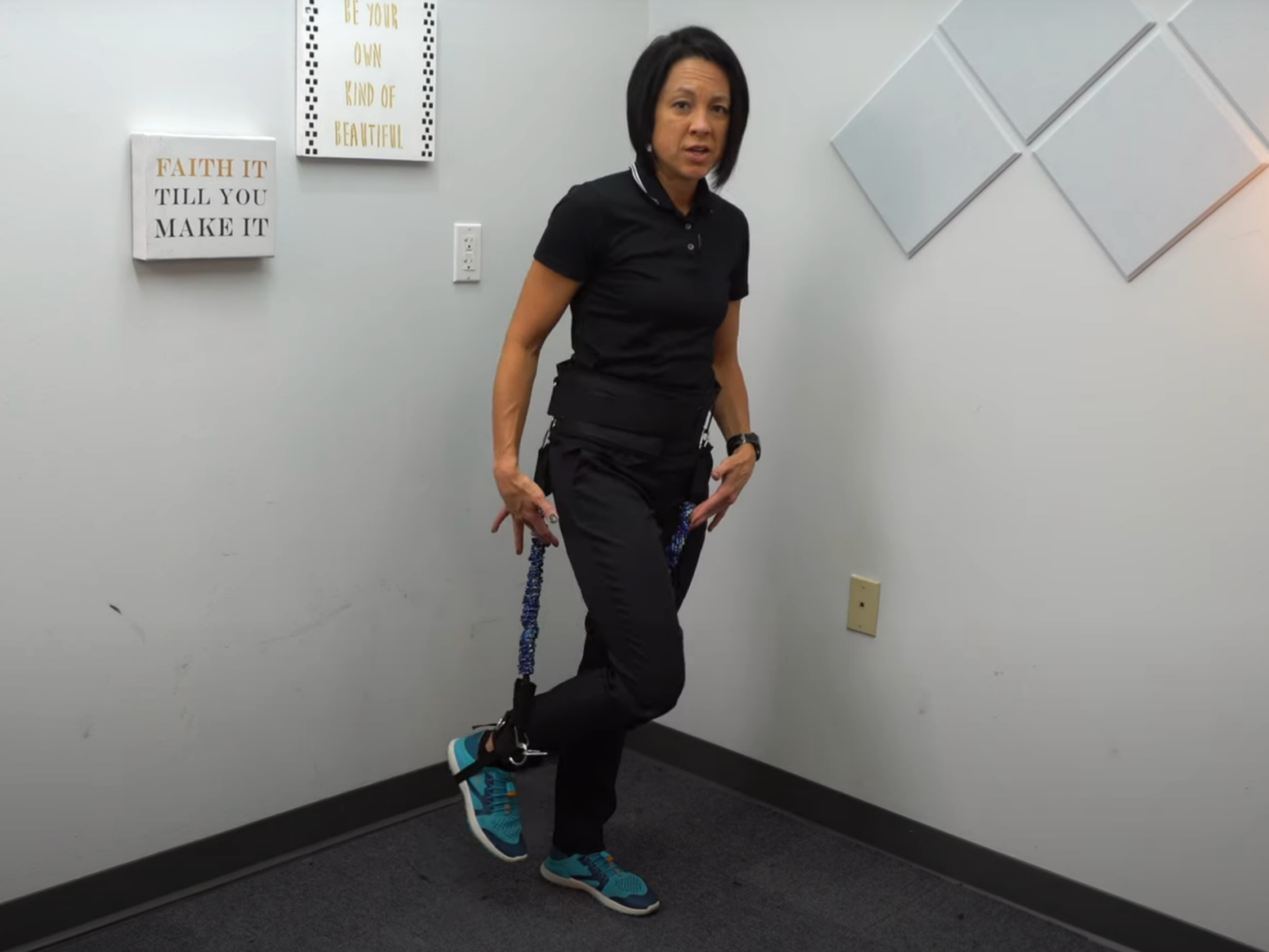 assisted hip flexion exercise